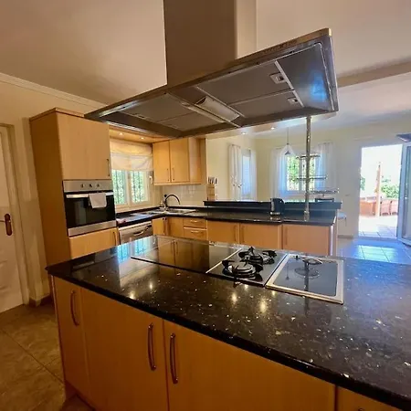 Stunning Perfect For Golf Lovers & Families! * Mijas